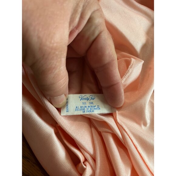 Vanity Fair vintage peach cream night gown and button front robe size S/M - Picture 6 of 10